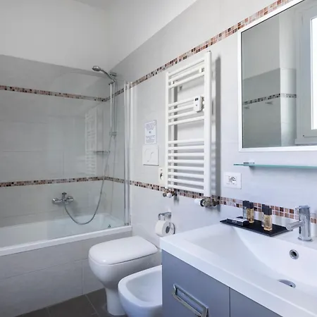 Romac Mazzini With 5 Bedrooms Near The Vatican Apartment
